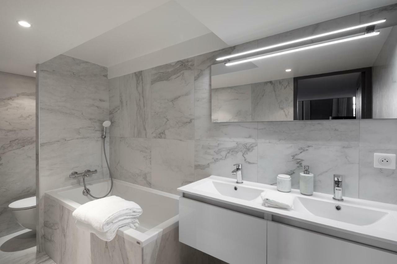 Le 1727 Apartment